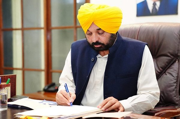 CM ਭਗਵੰਤ ਮਾਨ ਨੇ ਕੀਤੀ ਹਾਈ ਲੈਵਲ ਮੀਟਿੰਗ, ਕਰ ਦਿੱਤਾ ਅਹਿਮ ਐਲਾਨ