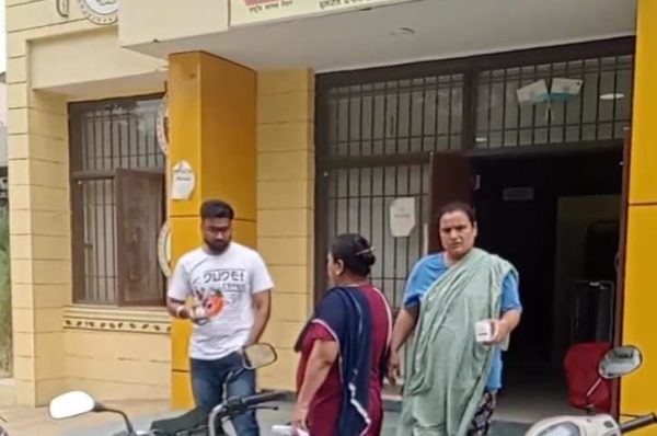 ਚੋਰੀ ਦੀਆਂ ਵਾਰਦਾਤਾਂ ਵਧੀਆਂ: ਬਰਟਨ ਪਾਰਕ ਸਟੇਡਿਅਮ ‘ਚ ਆਮ ਆਦਮੀ ਕਲੀਨਿਕ ‘ਚ ਚੋਰੀ