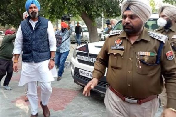 ਬਿਕਰਮ ਮਜੀਠੀਆ ਦੀ ₹540 ਕਰੋੜ ਡਰੱਗ ਮਨੀ ਲਾਂਡਰਿੰਗ ਕੇਸ ’ਚ ਗ੍ਰਿਫ਼ਤਾਰੀ – ਵਿਜੀਲੈਂਸ ਦੀ ਵੱਡੀ ਕਾਰਵਾਈ