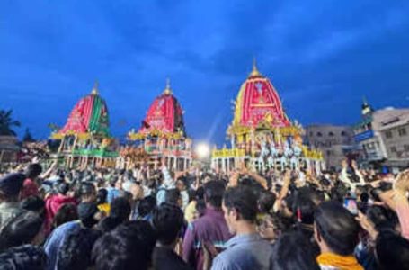 ਪੂਰੀ ‘ਚ ਜਗੰਨਾਥ ਰਥ ਯਾਤਰਾ ਦੌਰਾਨ ਭਗਦੜ, 3 ਸ਼ਰਧਾਲੂਆਂ ਦੀ ਮੌਤ, ਕਈ ਜ਼ਖ਼ਮੀ Saradhabali ‘ਚ ਗੁੰਡੀਚਾ ਮੰਦਰ ਨੇੜੇ ਵਾਪਰੀ ਦਰਦਨਾਕ ਘਟਨਾ