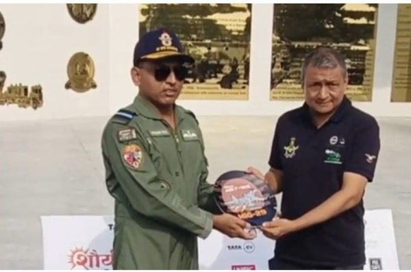 ਸ਼ੌਰਯ ਭਾਰਤ ਕਾਰ ਰੈਲੀ ਨੇ ਆਦਮਪੁਰ ਏਅਰ ਬੇਸ ‘ਤੇ ਦਿਖਾਇਆ ਜ਼ਬਰਦਸਤ ਜੋਸ਼ ਦੇਸ਼ ਭਗਤੀ ਤੇ ਵਾਤਾਵਰਣ ਸੰਦੇਸ਼ ਦੇ ਨਾਲ ਫੌਜੀ ਦਲੇਰੀ ਨੂੰ ਸ਼ਰਧਾਂਜਲੀ