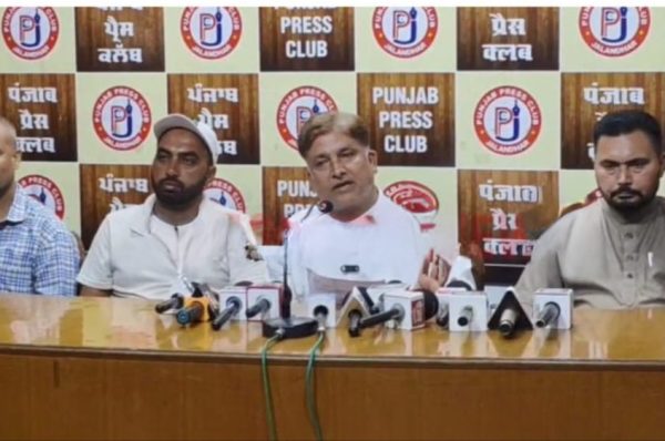 ਬੁਲੰਦਪੁਰ ਦੇ ਡਾਕਟਰ ਨੇ ਝੂਠੇ ਮੁਕੱਦਮੇ ਦੀ ਰਚੀ ਗਈ ਸਾਜ਼ਿਸ਼ ਬਾਰੇ ਖੋਲ੍ਹੇ ਰਾਜ, ਵਿਧਾਇਕ ਅਤੇ SHO ਤੇ ਲਗਾਏ ਗੰਭੀਰ ਦੋਸ਼