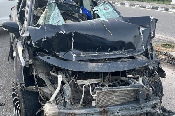 ਜਲੰਧਰ ”ਚ ਧਾਰਮਿਕ ਸਥਾਨ ”ਤੇ ਜਾ ਰਹੇ ਦੋਸਤਾਂ ਨਾਲ ਵੱਡਾ ਹਾਦਸਾ, 2 ਦੀ ਦਰਦਨਾਕ ਮੌਤ, ਕਾਰ ਦੇ ਉੱਡੇ ਪਰਖੱਚੇ