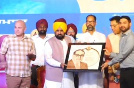 ਆਦਮਪੁਰ ਤੋਂ ‘ਮਾਵਾਂ ਧੀਆਂ ਸਤਕਾਰ ਯੋਜਨਾ’ ਦੀ ਸ਼ੁਰੂਆਤ, ਜੁਲਾਈ ਤੋਂ ਮਿਲੇਗੀ ਮਹਿਲਾਵਾਂ ਨੂੰ ਮਹੀਨਾਵਾਰ ਸਹਾਇਤਾ – ਮਨੀਸ਼ ਸਿਸੋਦੀਆ ਨੇ ਕੇਂਦਰ ’ਤੇ ਵੋਟ ਕੱਟਣ ਦੇ ਲਗਾਏ ਦੋਸ਼